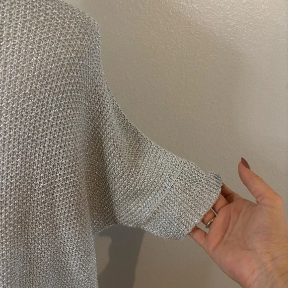 Brand Bazar Metallic Shimmer Knit Top Silver Holiday Sweater Sz M Made in Italy - Picture 7 of 11